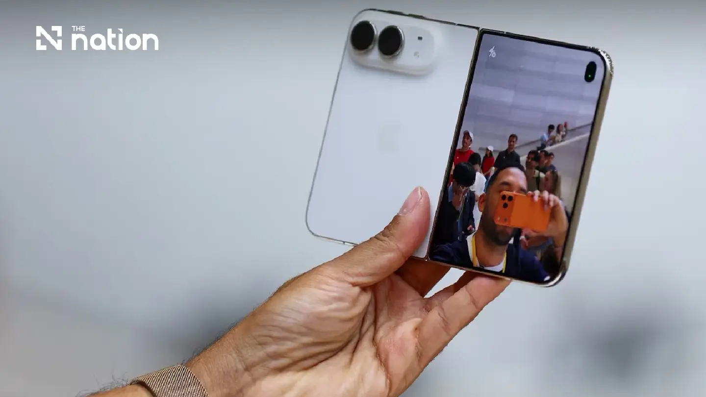 Apple joins foldable phone race with $1,999 passport-shaped iPhone Duo Apple joins foldable phone race with $1,999 passport-shaped iPhone Duo