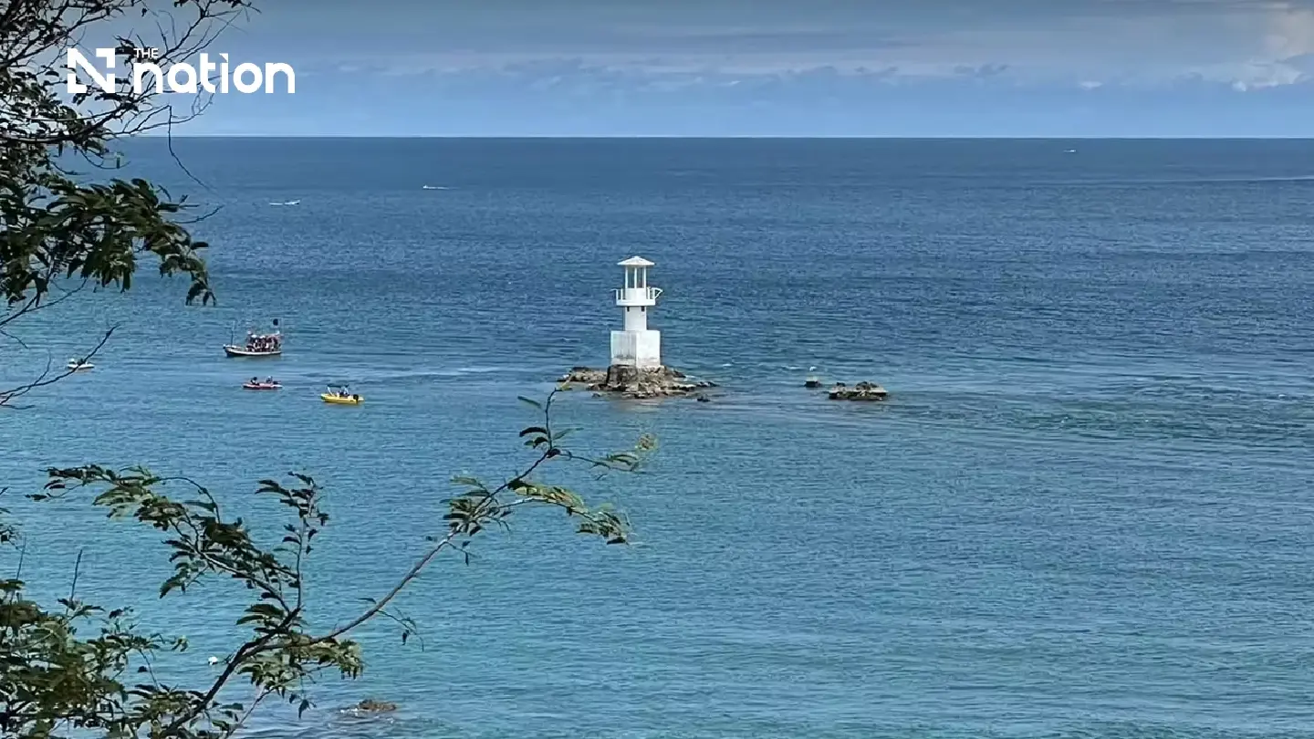 Fishing boat sinks off Sattahip on Sept 22, 13 crew rescued and 7 missing Fishing boat sinks off Sattahip on Sept 22, 13 crew rescued and 7 missing