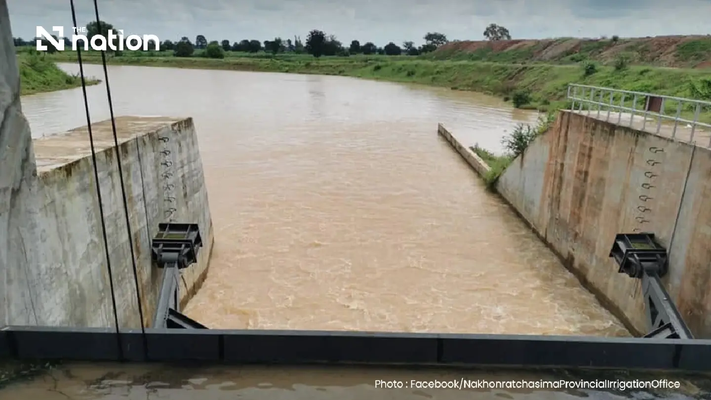 Heavy rain triggers reservoir and flood alerts in three Thai provinces Heavy rain triggers reservoir and flood alerts in three Thai provinces