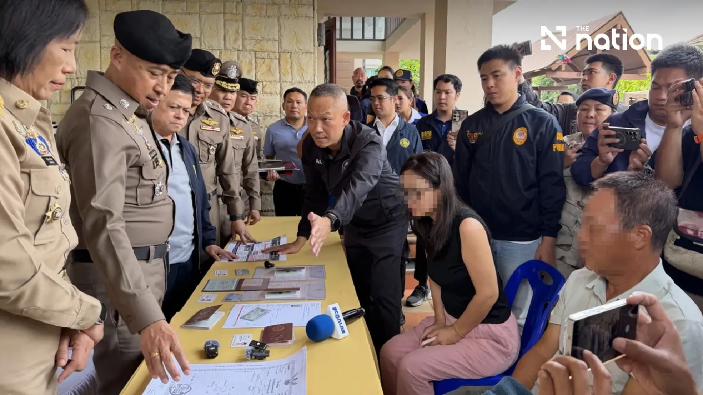 Chinese murder suspect held in Pattaya over alleged Thai ID fraud Chinese murder suspect held in Pattaya over alleged Thai ID fraud