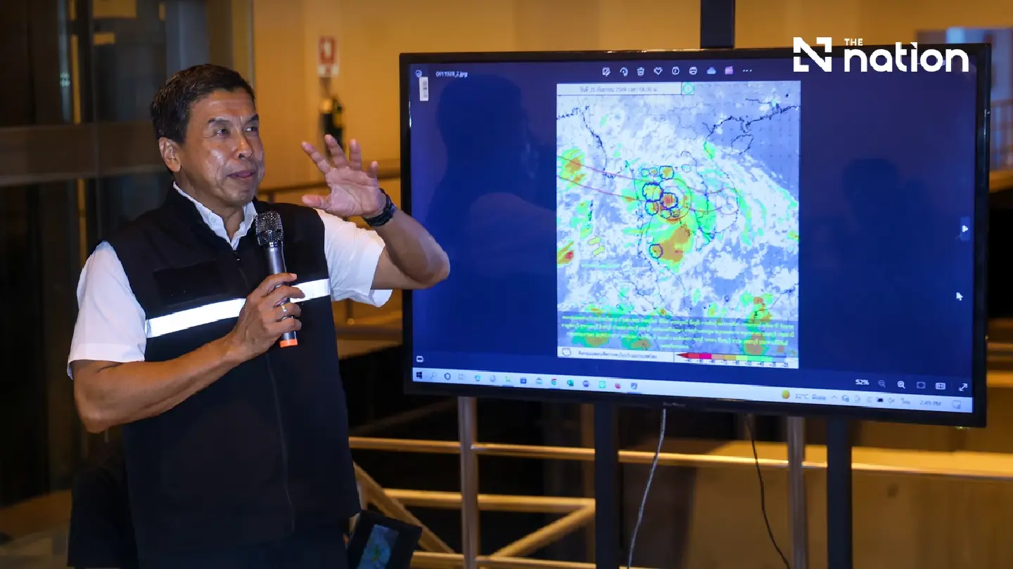 Bangkok declares 3 districts flood disaster areas on Sept 25