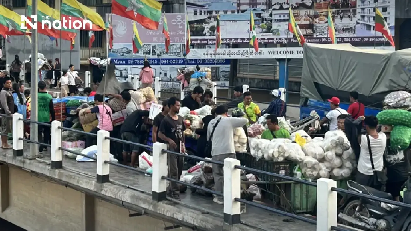 Myanmar import curbs disrupt Mae Sai on September 21 as Tachileik eggs reach 15 baht each Myanmar import curbs disrupt Mae Sai on September 21 as Tachileik eggs reach 15 baht each