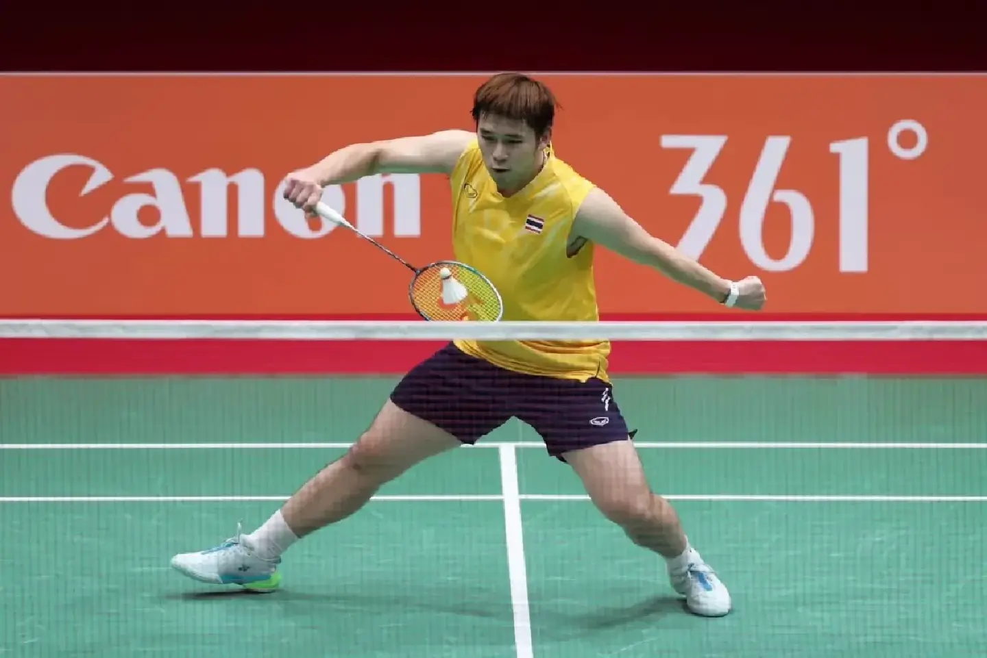 Kunlavut faces Loh Kean Yew for Asian Games badminton gold Kunlavut faces Loh Kean Yew for Asian Games badminton gold
