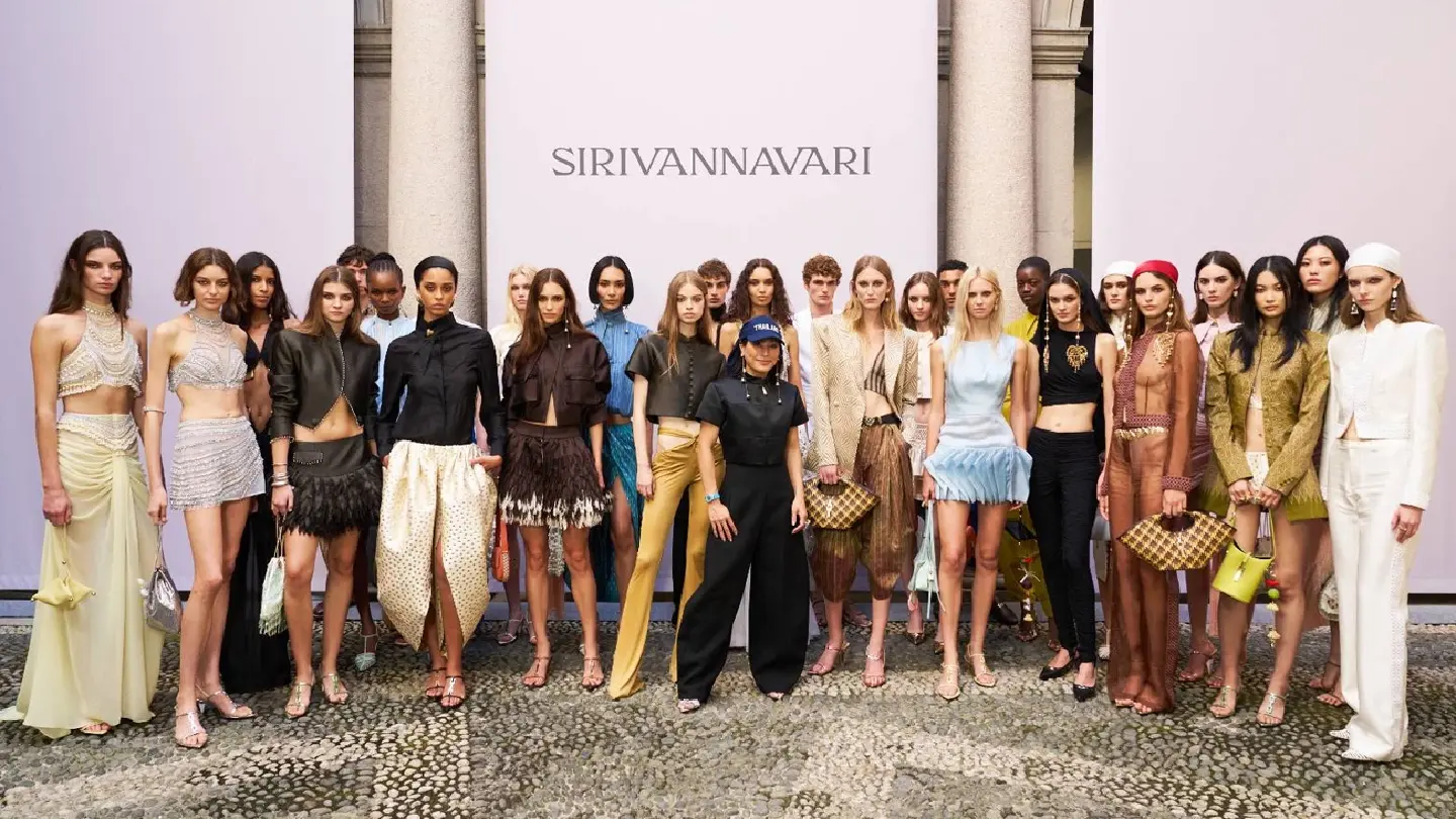 HRH Princess Sarivannavari Reinvents Thai Mudmee Silk At Milan Fashion Week HRH Princess Sarivannavari Reinvents Thai Mudmee Silk At Milan Fashion Week
