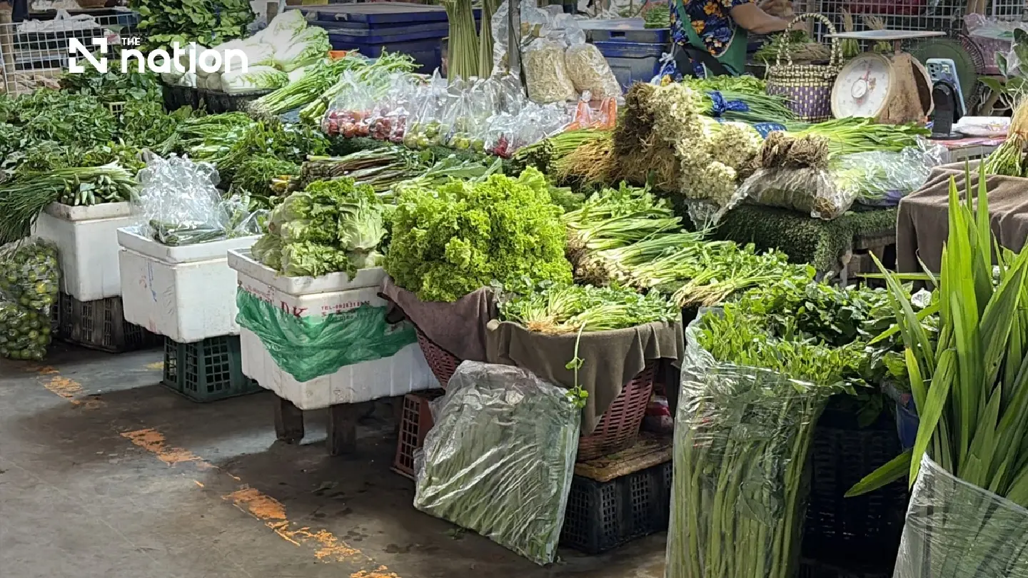 Flooding raises vegetable and egg prices as supplies fall in Thailand Flooding raises vegetable and egg prices as supplies fall in Thailand