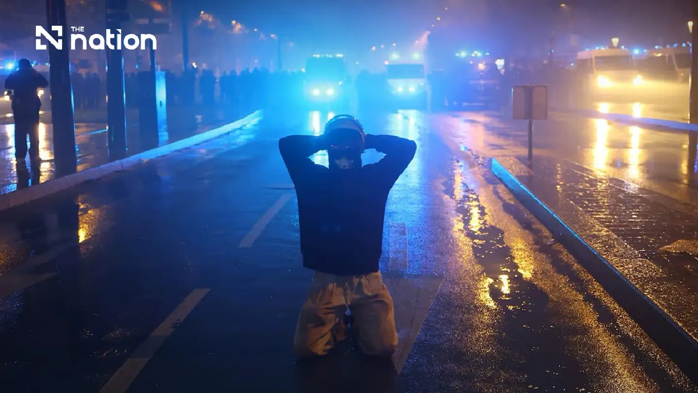 France reports 410,000 protesters amid clashes in Paris and Marseille France reports 410,000 protesters amid clashes in Paris and Marseille