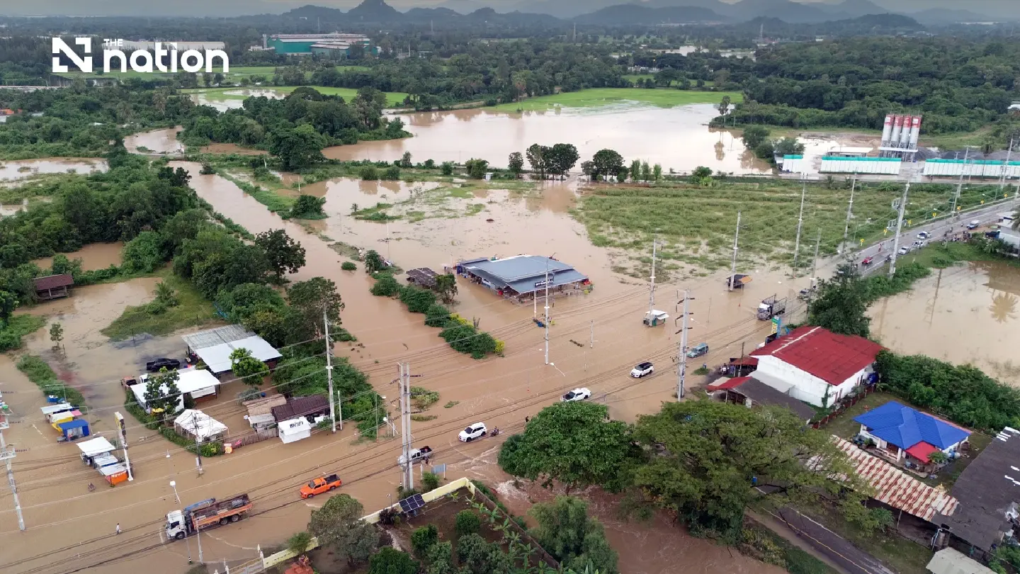 More than 300 homes hit by severe flooding in Khao Yoi, Phetchaburi More than 300 homes hit by severe flooding in Khao Yoi, Phetchaburi