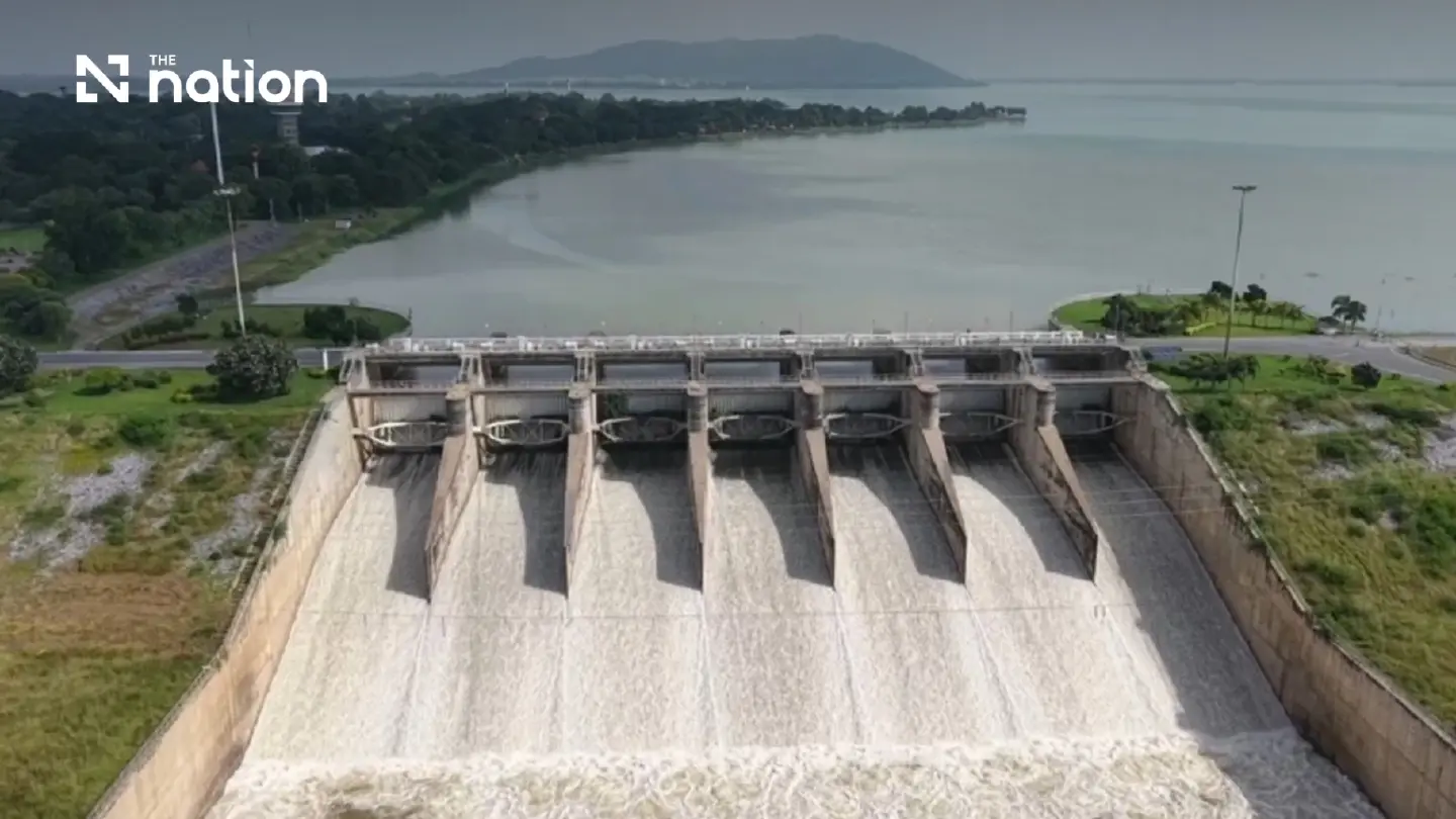 DDPM warns of more rain as Pa Sak Jolasid exceeds capacity DDPM warns of more rain as Pa Sak Jolasid exceeds capacity