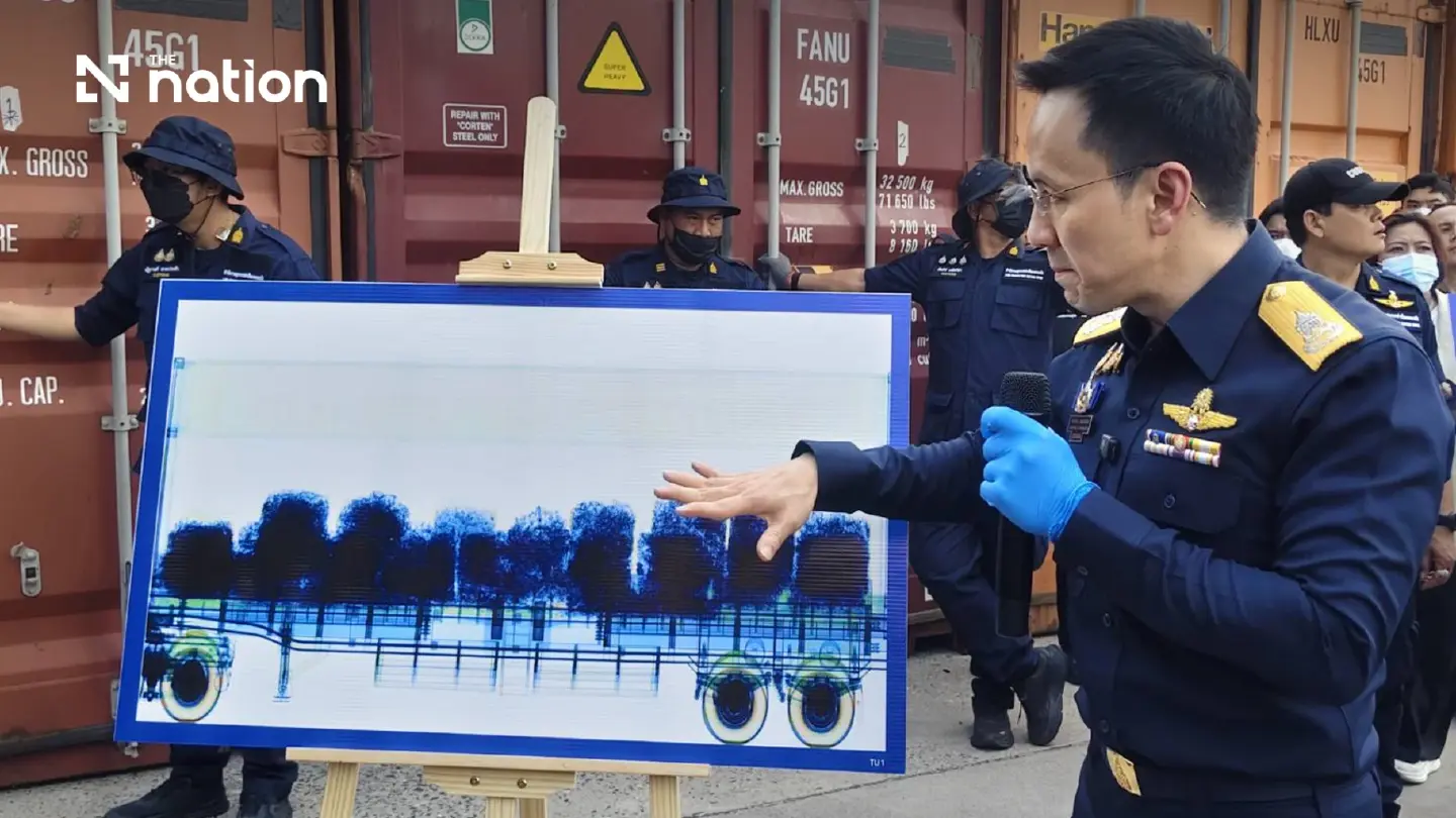 Customs reports 15 containers held in Laem Chabang waste probe on October 26 Customs reports 15 containers held in Laem Chabang waste probe on October 26