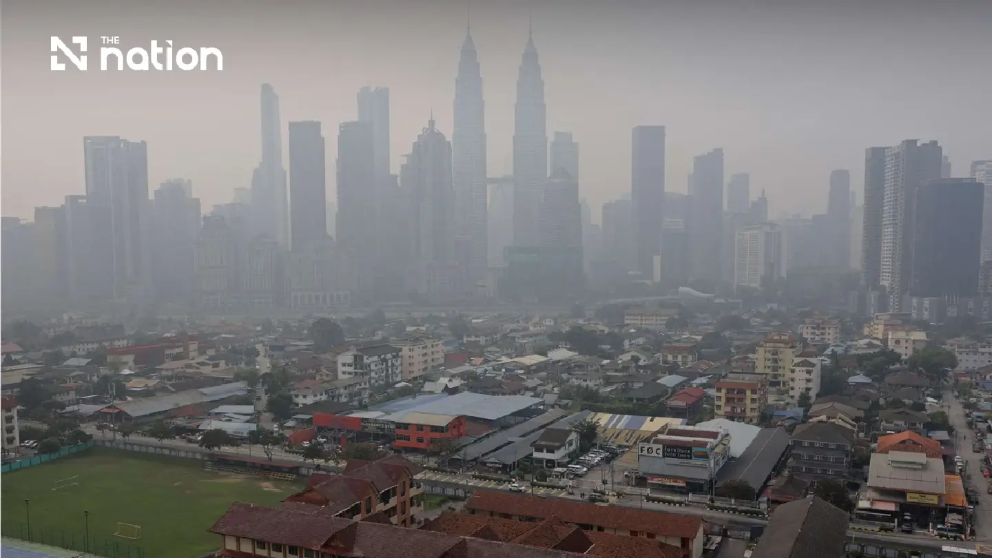 Malaysia closes schools as 37 areas log unhealthy air on Oct 9 Malaysia closes schools as 37 areas log unhealthy air on Oct 9