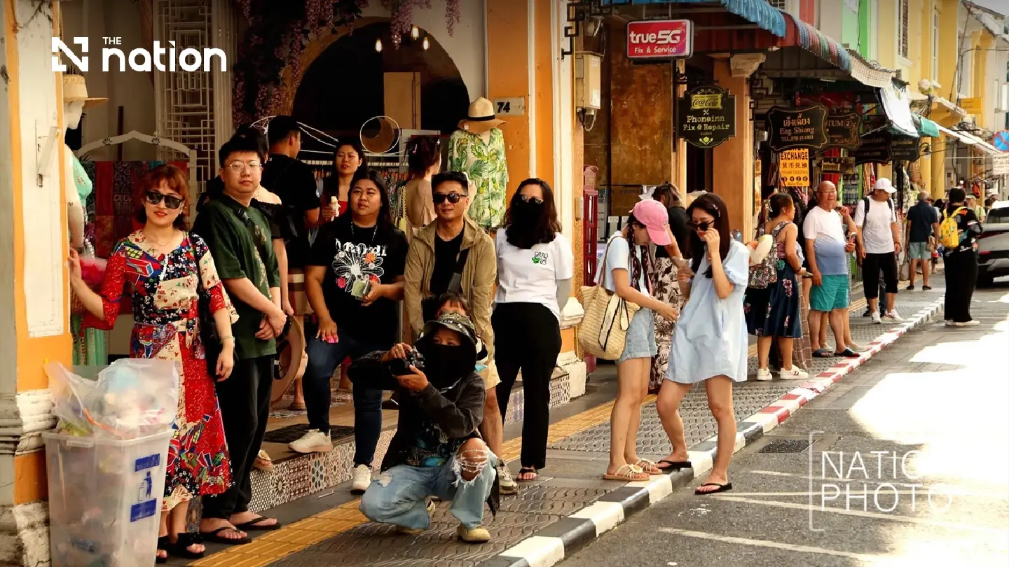 Chinese flight bookings to Phuket up 78% for Golden Week Chinese flight bookings to Phuket up 78% for Golden Week