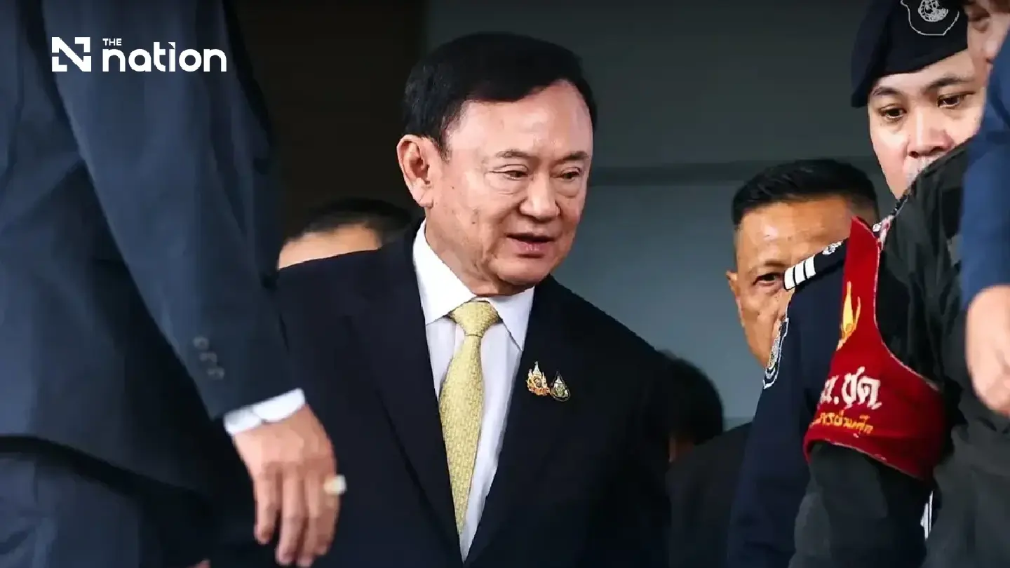 Thaksin filed amnesty request on October 8, lawyer says Thaksin filed amnesty request on October 8, lawyer says