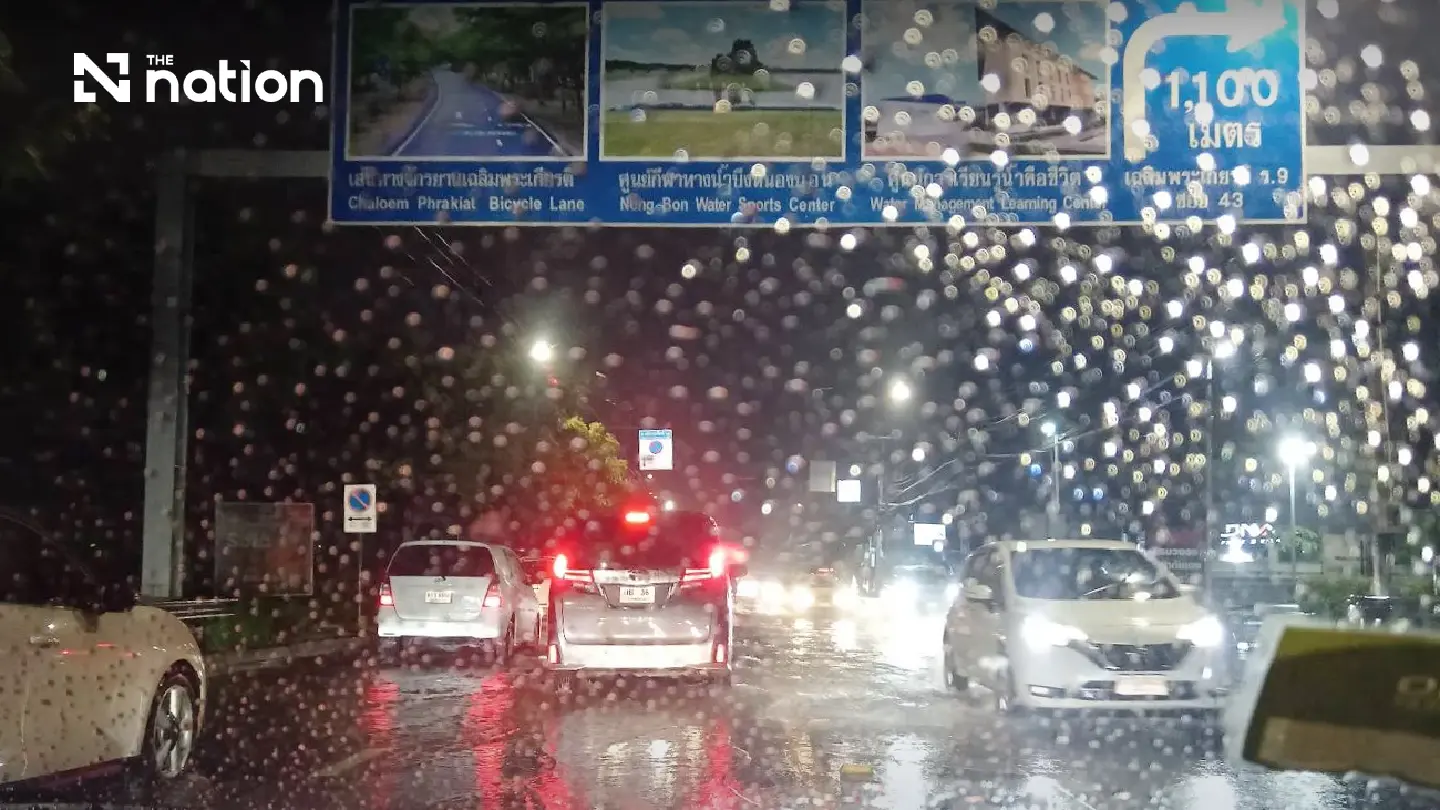 TMD forecasts heavy rain in 3 Thai regions on October 17, with wider downpours expected on October 21–25 TMD forecasts heavy rain in 3 Thai regions on October 17, with wider downpours expected on October 21–25