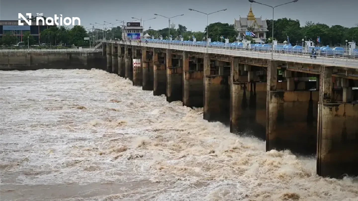 Bangkok and 10 provinces warned of rising Chao Phraya water levels Bangkok and 10 provinces warned of rising Chao Phraya water levels