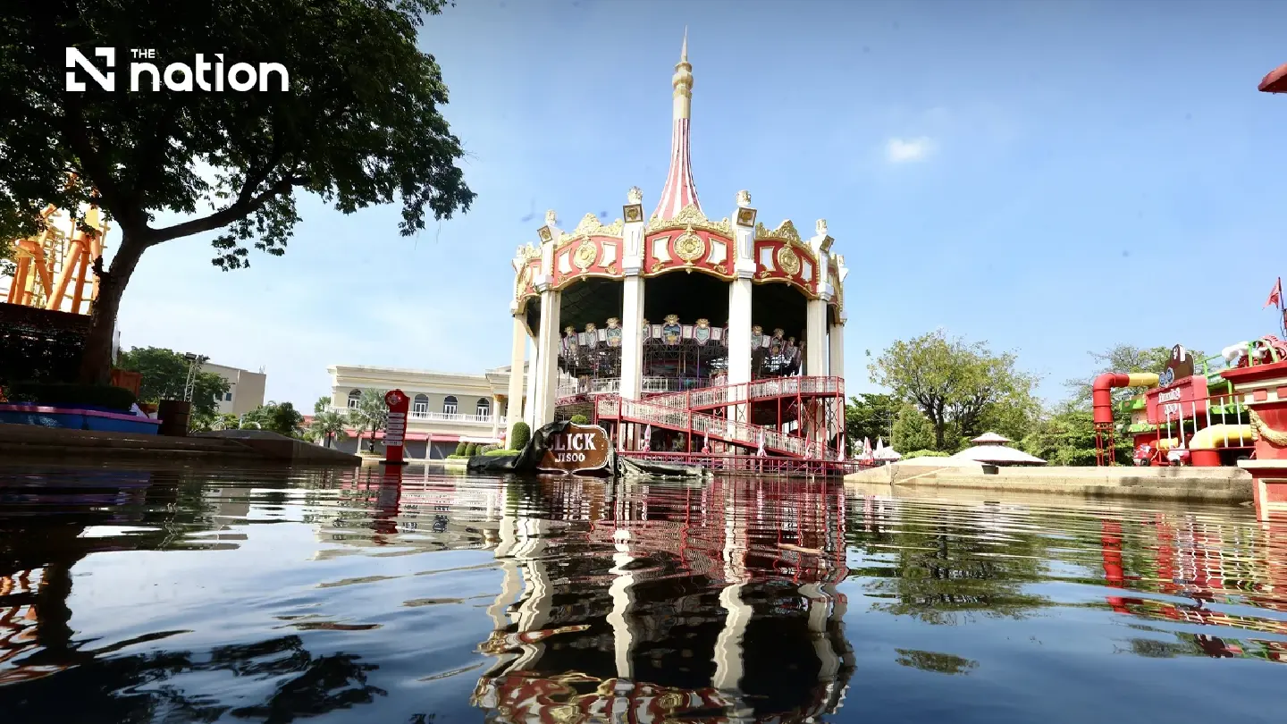 Siam Amazing Park owner open to sale at about THB10 billion after floods Siam Amazing Park owner open to sale at about THB10 billion after floods